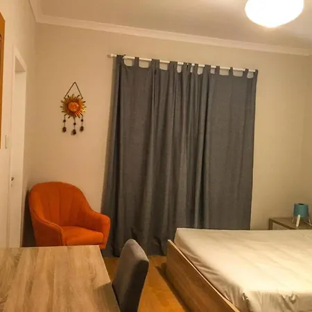 Spacious House In Atalaia With Shared Pool Prázdninový dům