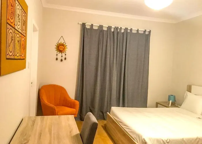 Spacious House In Atalaia With Shared Pool Holiday home *