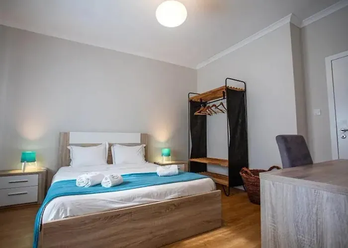 Holiday home Spacious House In Atalaia With Shared Pool *