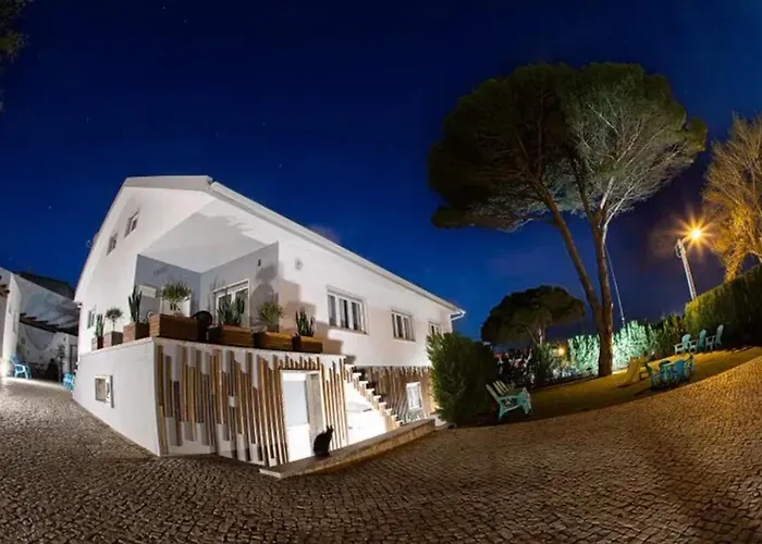 Spacious House In Atalaia With Shared Pool Holiday home